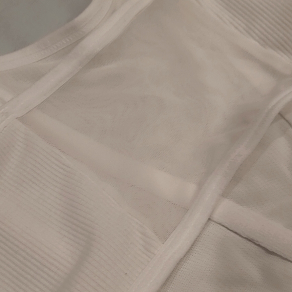 Colsie white crop top szS - Picture 4 of 5